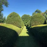 Chateau De Bruges Lapeyrouse