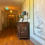 Chateau De Bruges Bed & Breakfast 4*