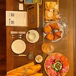 Bed & Breakfast Chateau De Bruges 4*