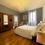 Bed & Breakfast Chateau De Bruges Lapeyrouse