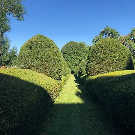 Chateau De Bruges Lapeyrouse