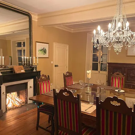 Chateau De Bruges Hotel 4*