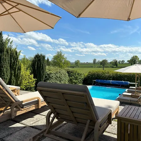 Chateau De Bruges Отель типа 