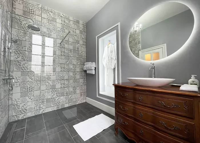 Chateau De Bruges 4* Lapeyrouse